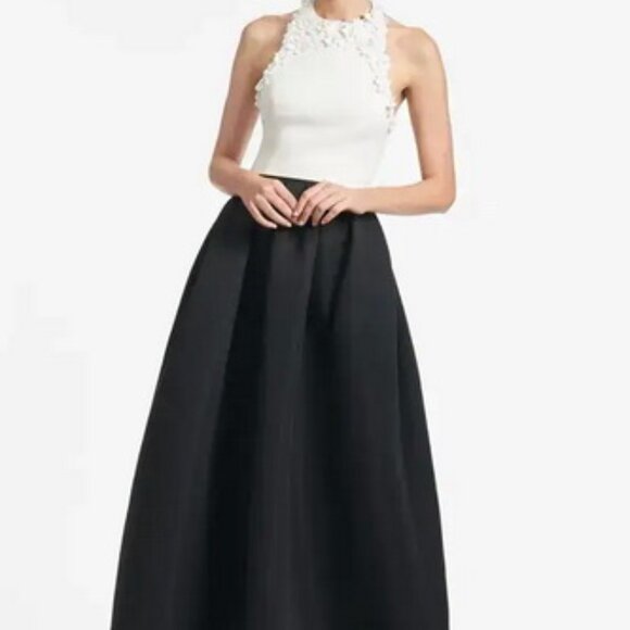 Sachin + Babi Dresses & Skirts - Sachin & Babi Black Ivory Dominique Two-Tone Floral Applique Gown